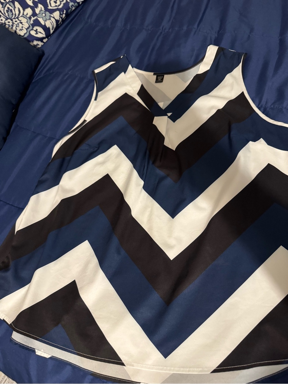 SHEIN 2xl bundle - Picture 3 of 11